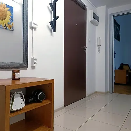 Przytulne 2-Pokojowe Apartamenty Niedaleko Starego Miasta Lok 17 Varsovia Exterior foto