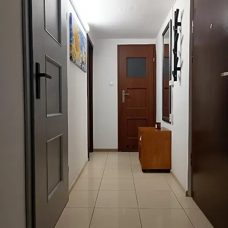 Przytulne 2-Pokojowe Apartamenty Niedaleko Starego Miasta Lok 17 Varsovia Exterior foto